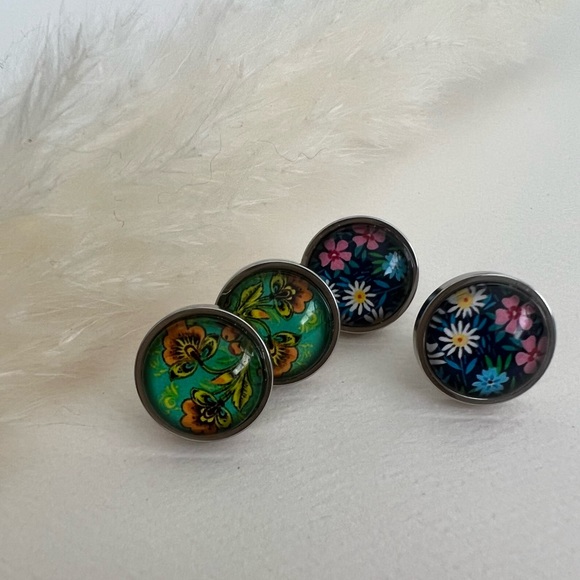 Trendy Colorful Floral  Earring Set  -Stylish Flower Boho Stud Earrings Set - Picture 2 of 11